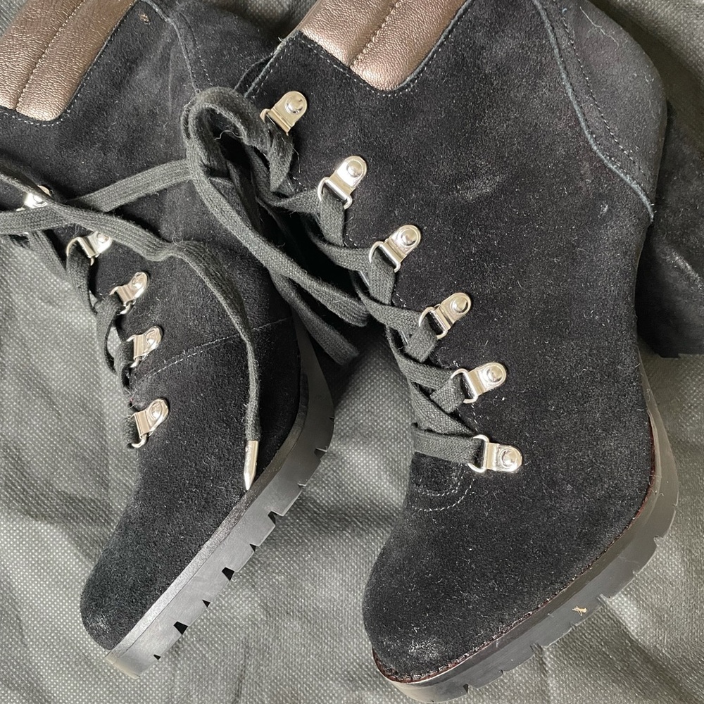 Black ankle booties